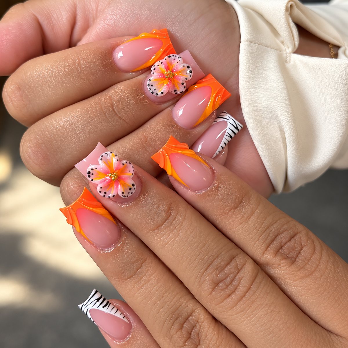 Rosie Nails and Beauty Salon 34